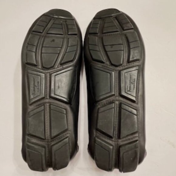 Salvatore Ferragamo Men’s Black Leather Gancini Driver Loafer, Sz 8EE - Picture 8 of 8